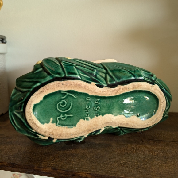 Vintage McCoy Ceramic Double Planter Yellow Tulips and Swallow Midcentury - Picture 2 of 12